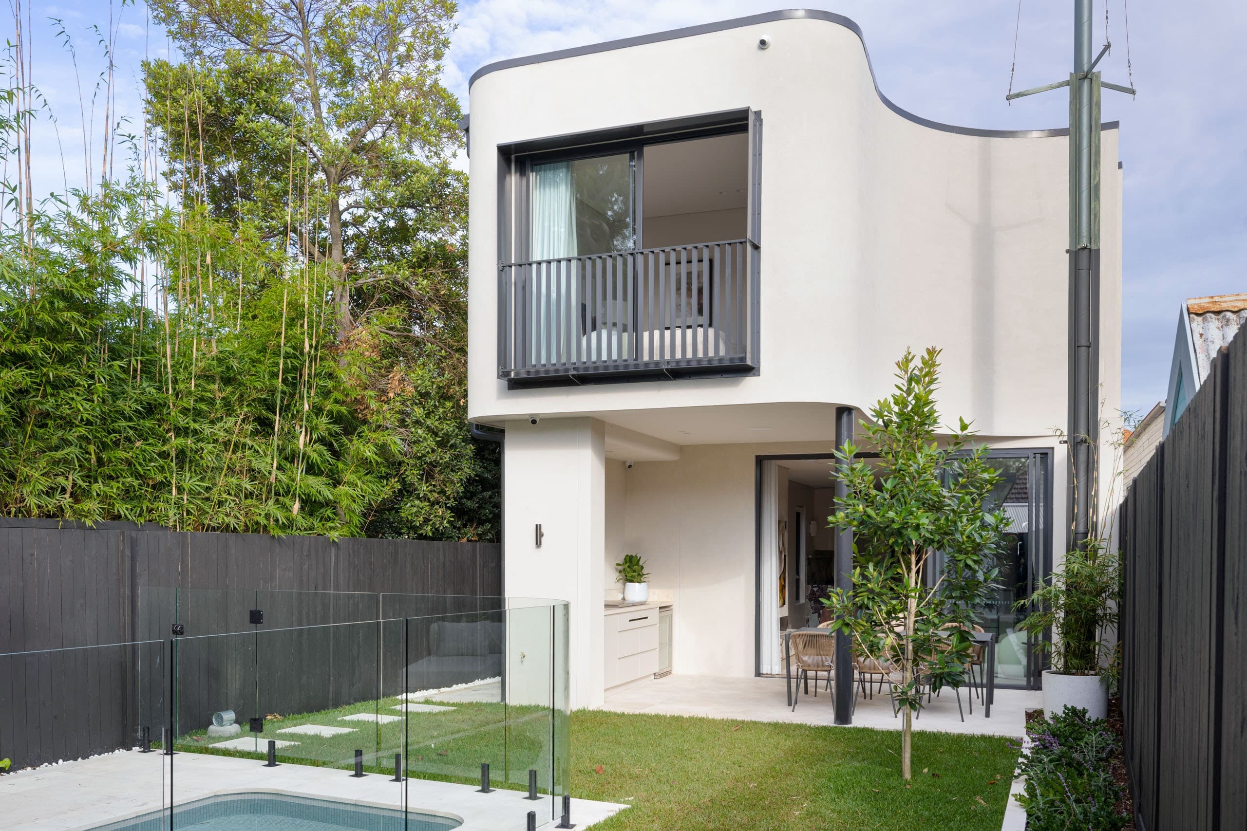 4 Robert Street, Petersham - Thumbnail 8