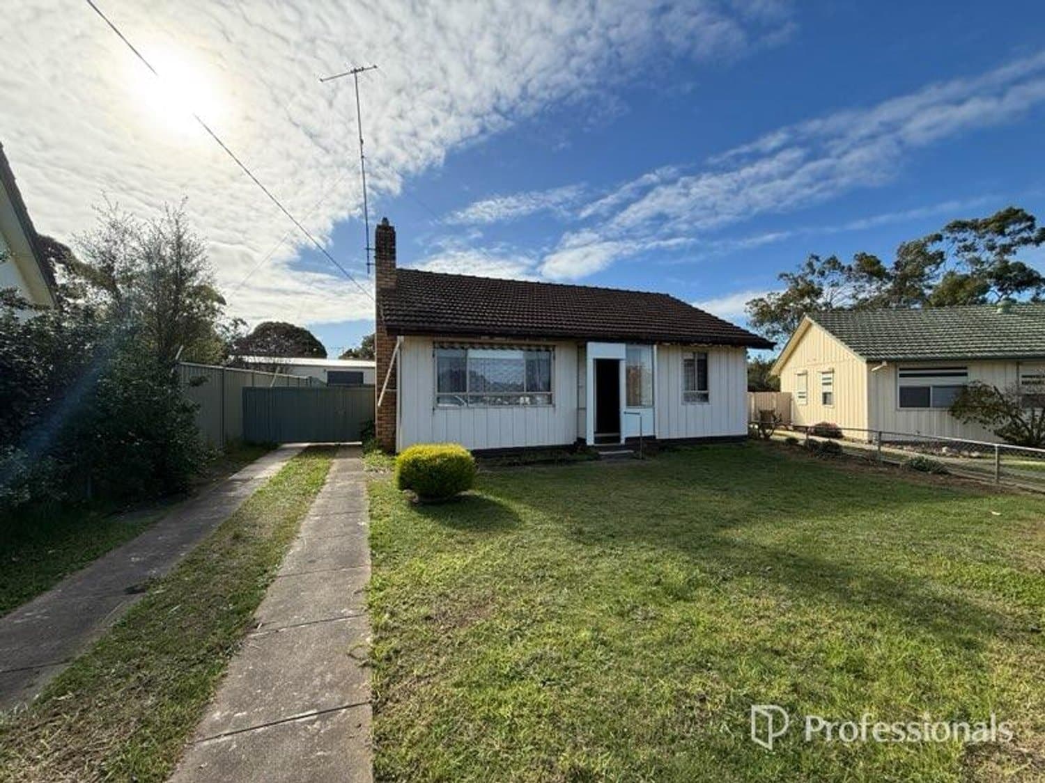 64 Kenna Ave, Hamilton VIC 3300, Hamilton - Image 1