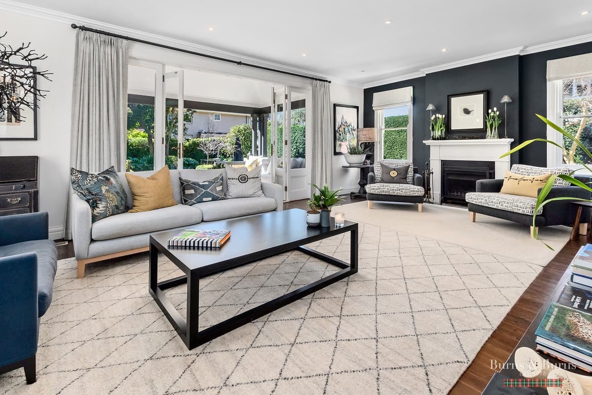33 Brentwood Avenue, Warrawee, Warrawee - Thumbnail 2