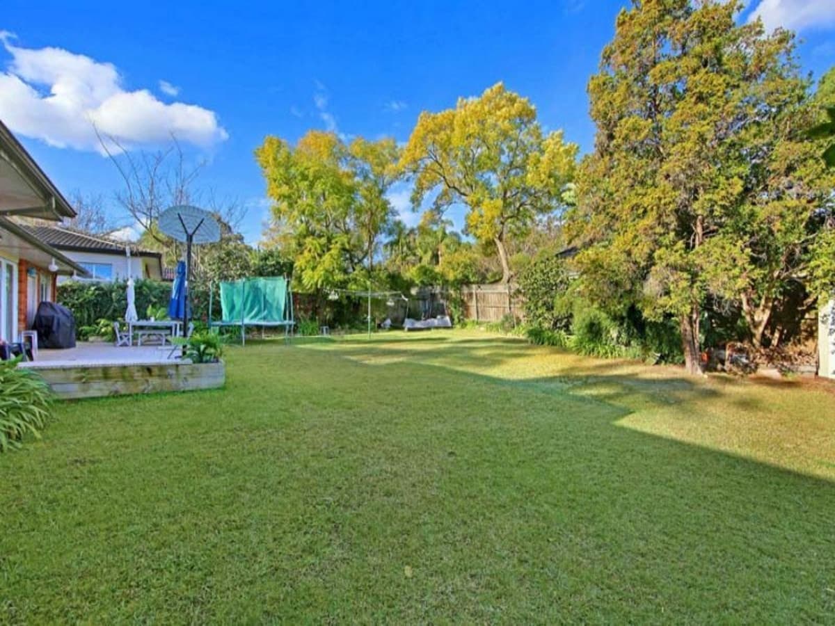 18 Malory Avenue, PYMBLE, Pymble - Thumbnail 2