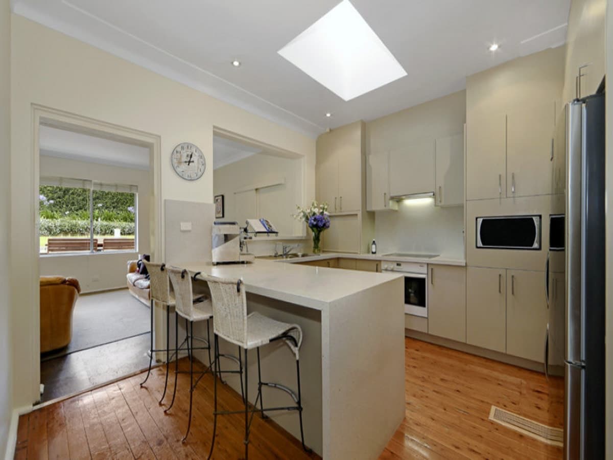 18 Pentecost Avenue, ST IVES, St Ives - Thumbnail 2