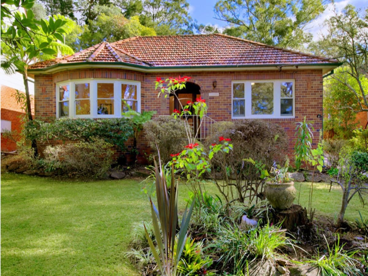 21 Hamilton Parade, PYMBLE, Pymble - Image 1