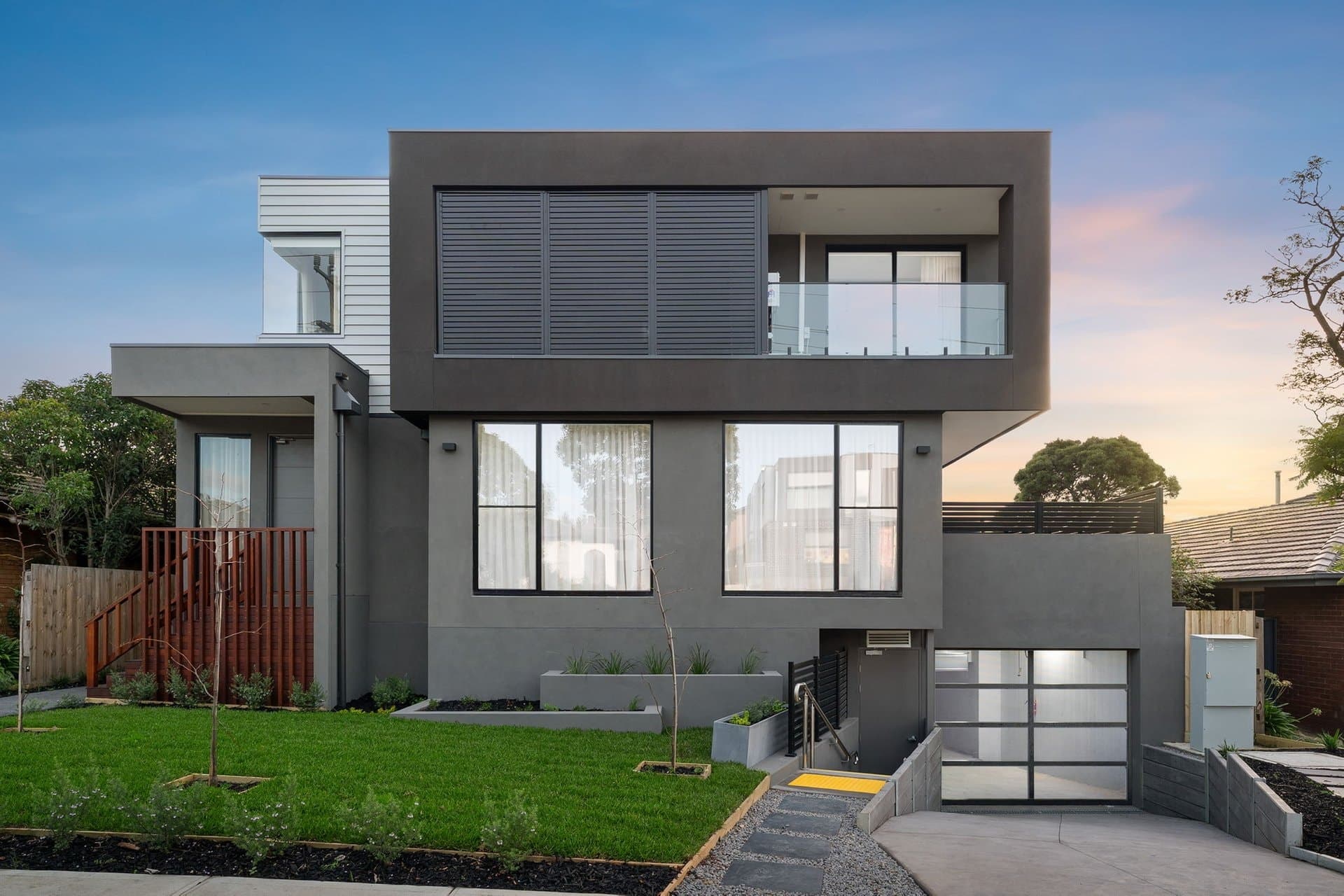 4/35 Council Street, Doncaster - Image 1