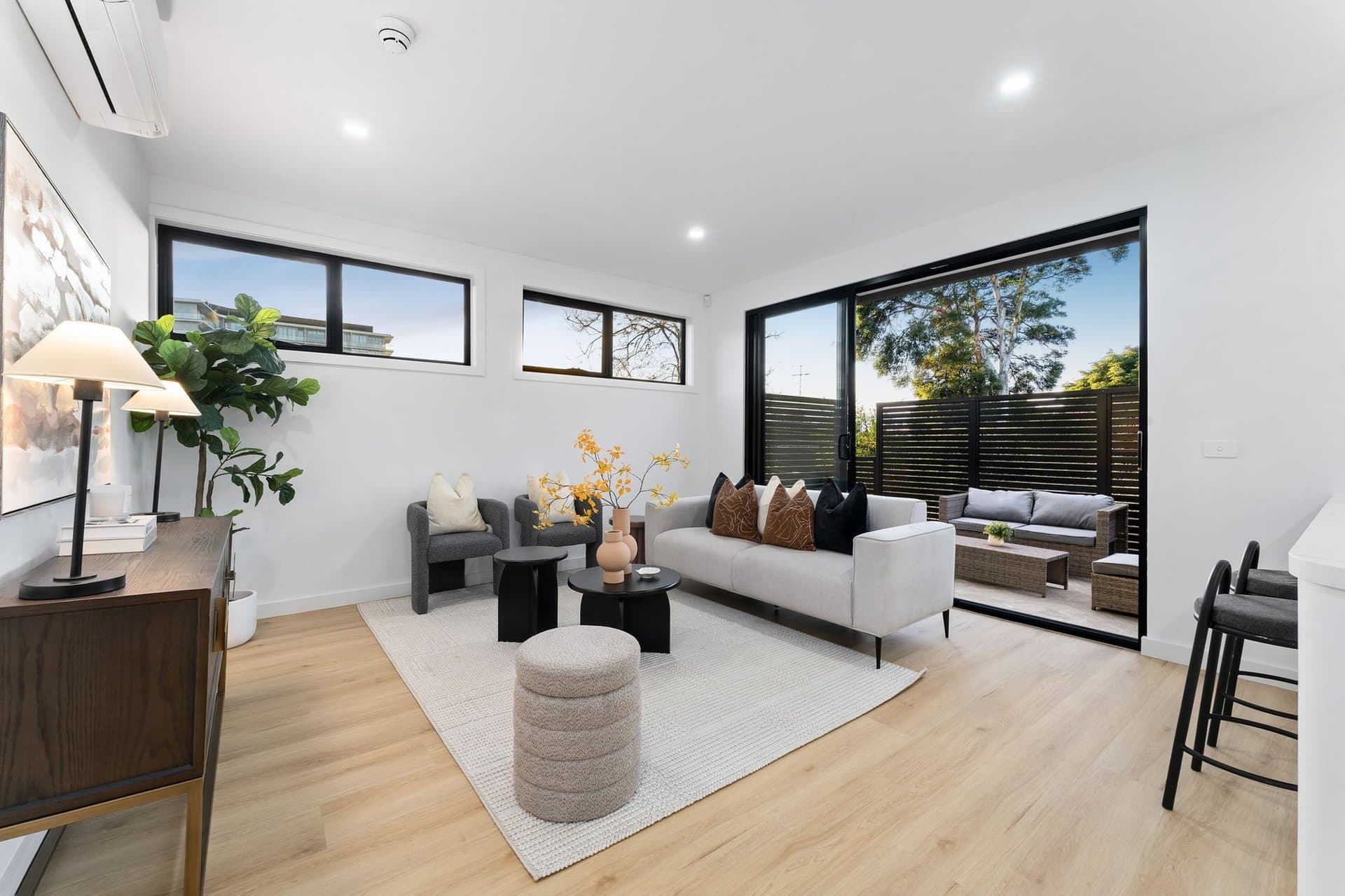 4/35 Council Street, Doncaster - Thumbnail 2