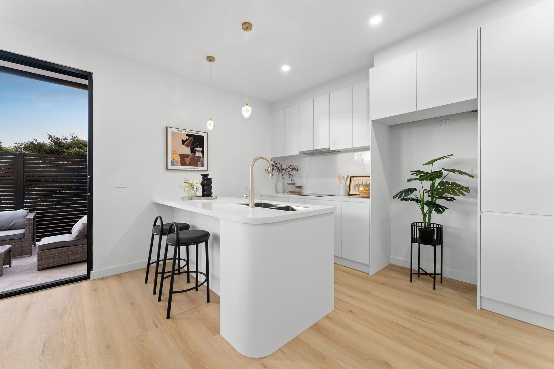 4/35 Council Street, Doncaster - Thumbnail 3