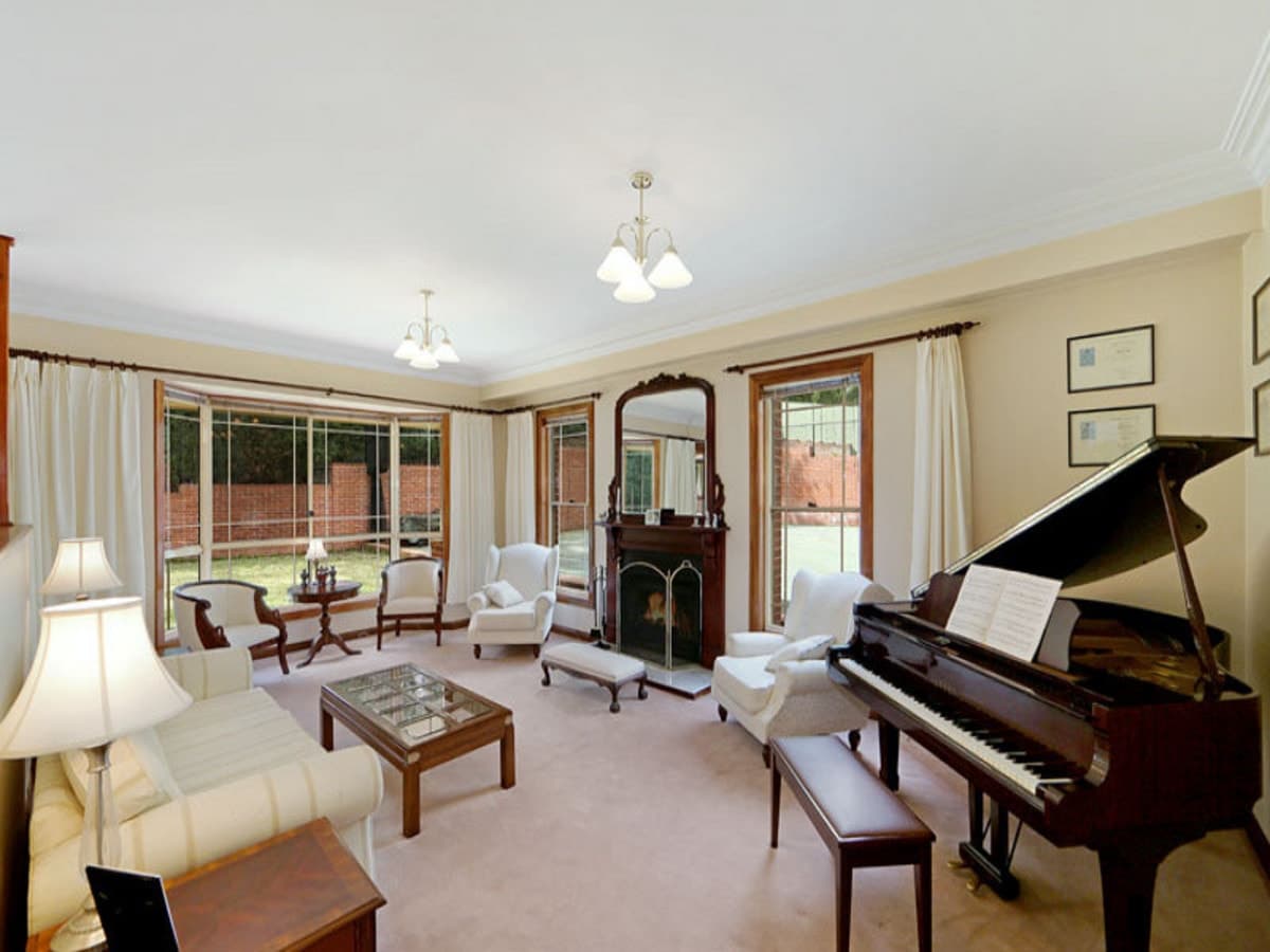 10 Carlotta Avenue, GORDON, Gordon - Thumbnail 3