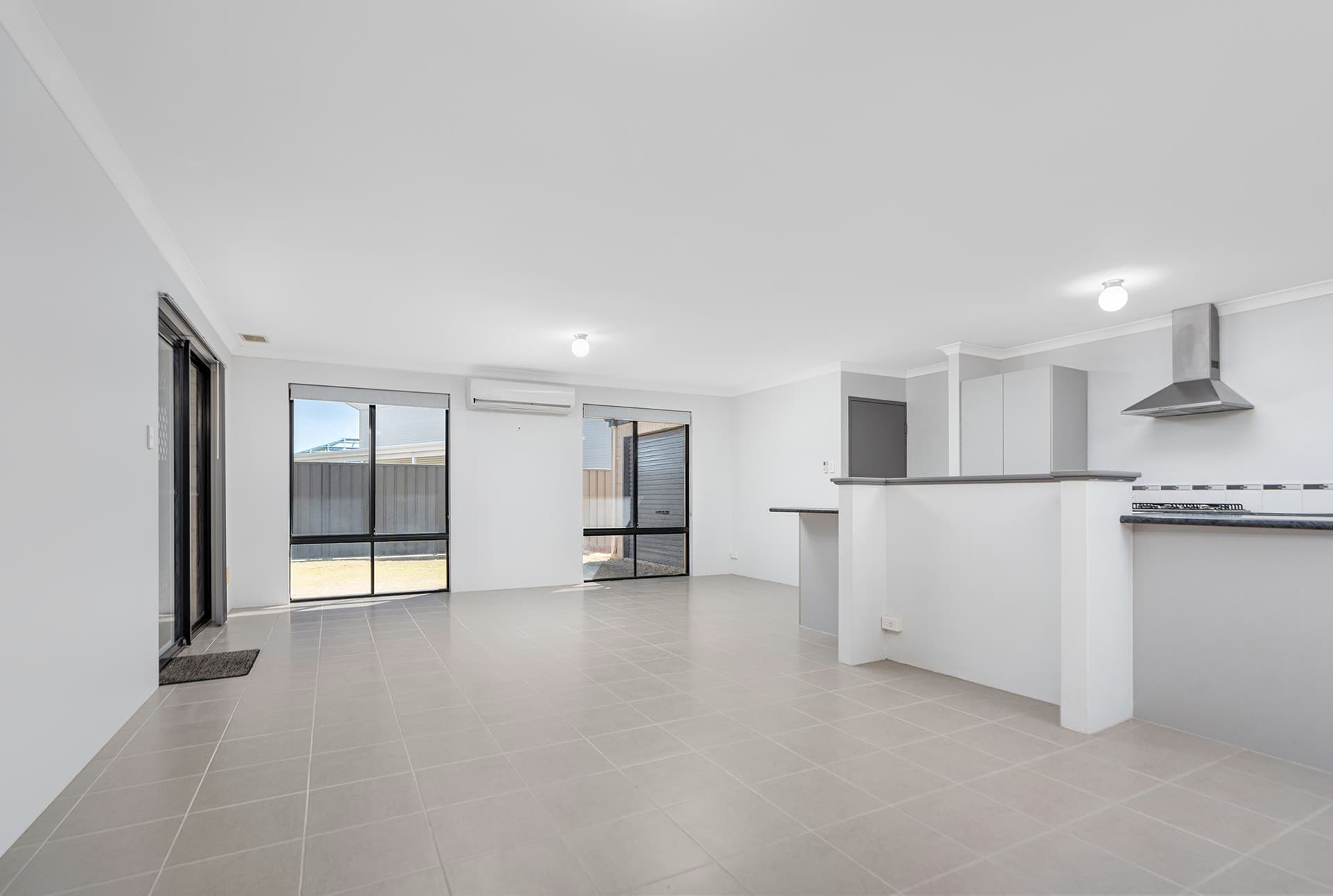 22 Spindrift Vista, GLENFIELD WA 6532, Glenfield - Thumbnail 2