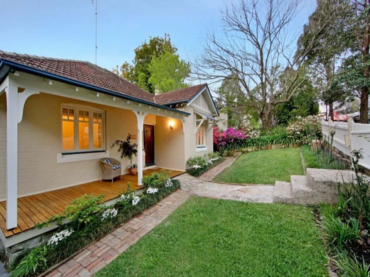 25 St Johns Avenue, GORDON, Gordon - Image 1