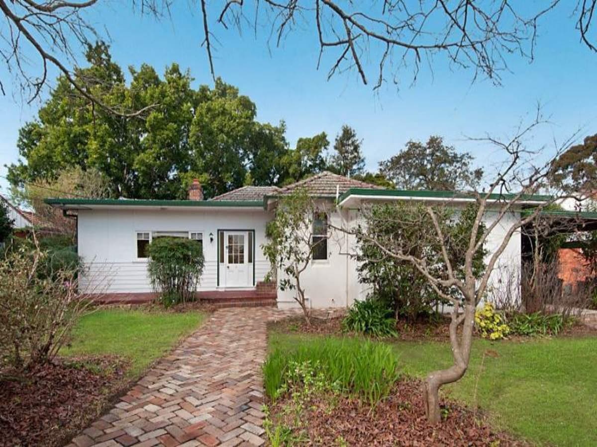6 Malory Avenue, WEST PYMBLE, West Pymble - Thumbnail 2