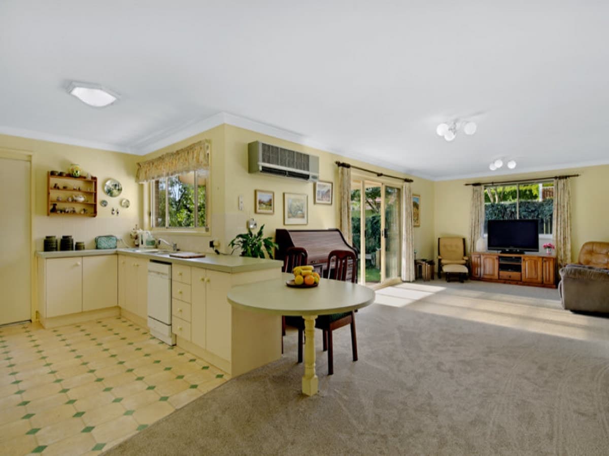 8A Fulbourne Avenue, PENNANT HILLS, Pennant Hills - Thumbnail 2