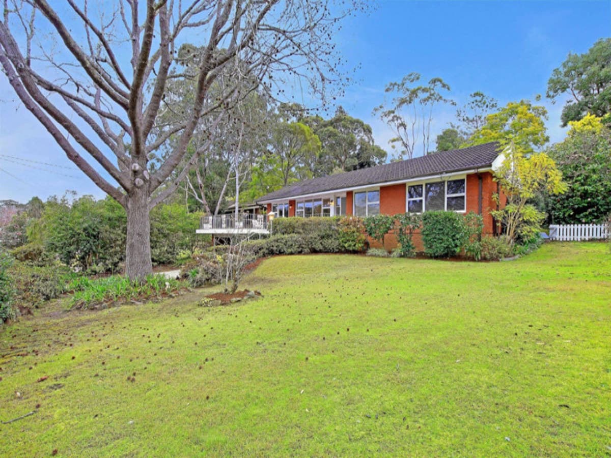 19 Burnley Avenue, NORTH TURRAMURRA, North Turramurra - Image 1