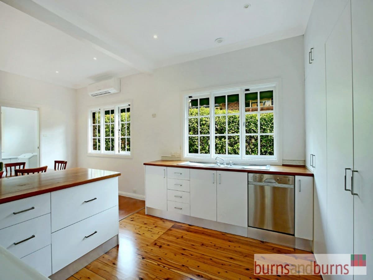 15 Reynolds Street, PYMBLE, Pymble - Thumbnail 3