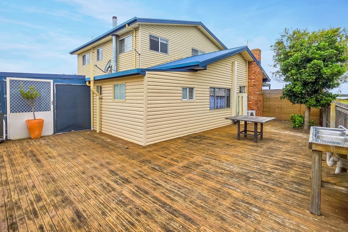 2 Beach Drive, MCLOUGHLINS BEACH, VIC 3874, McLoughlins Beach - Thumbnail 3