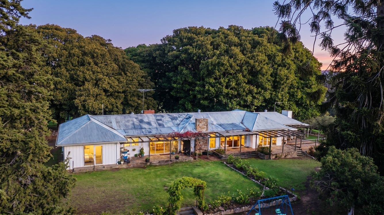 833 Walla Walla Jindera Road, WALLA WALLA, NSW 2659, Walla Walla - Thumbnail 8