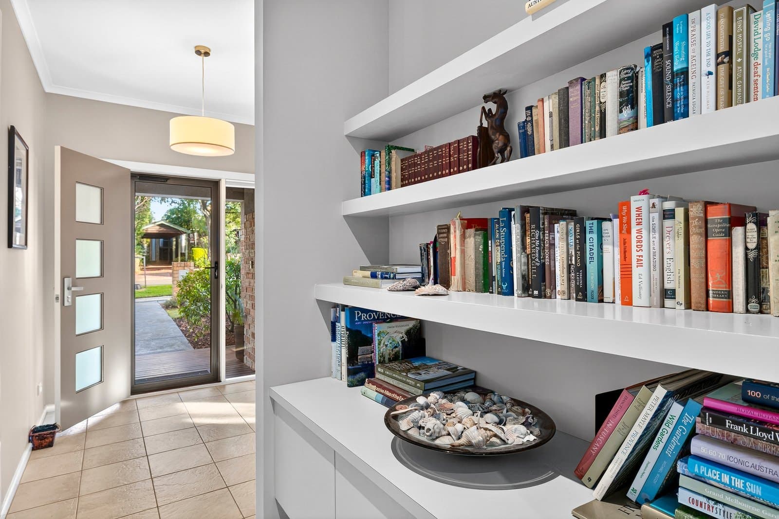 1/6 Bales Street, Mount Waverley, Mount Waverley - Thumbnail 2