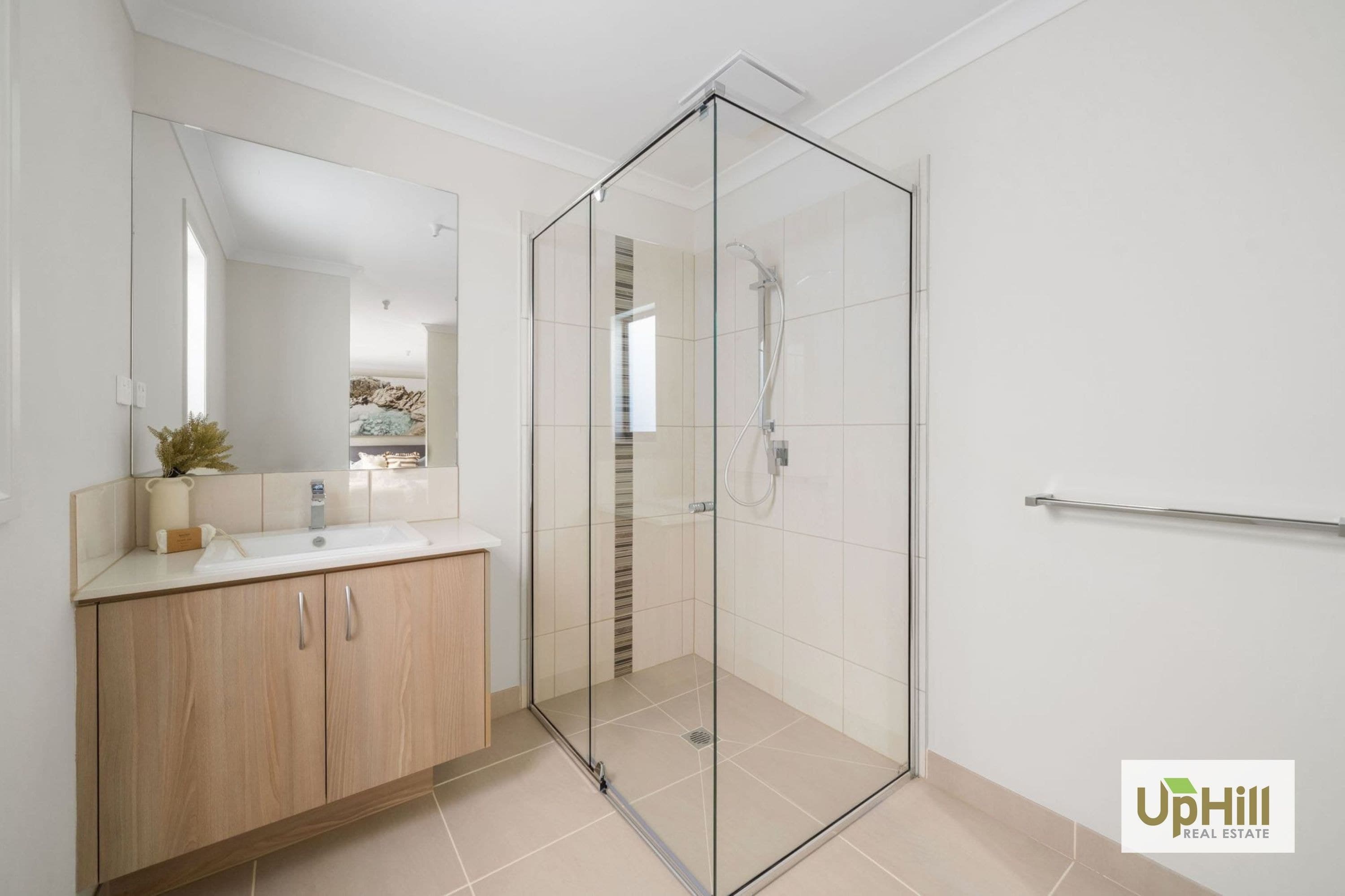 58 Ellaroo Circuit, Clyde North - Thumbnail 6