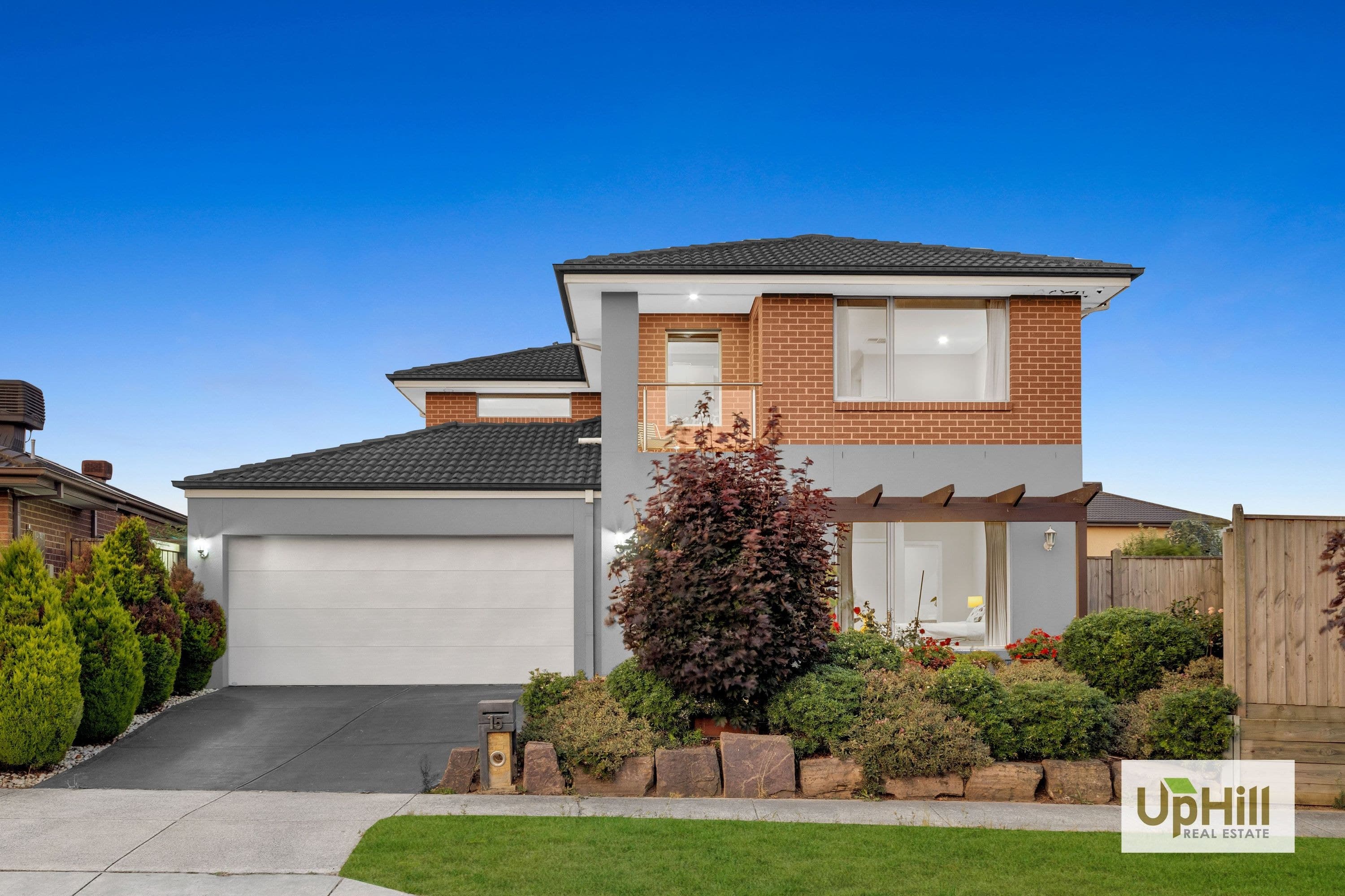 15 Raeburn Drive, Clyde North - Image 1
