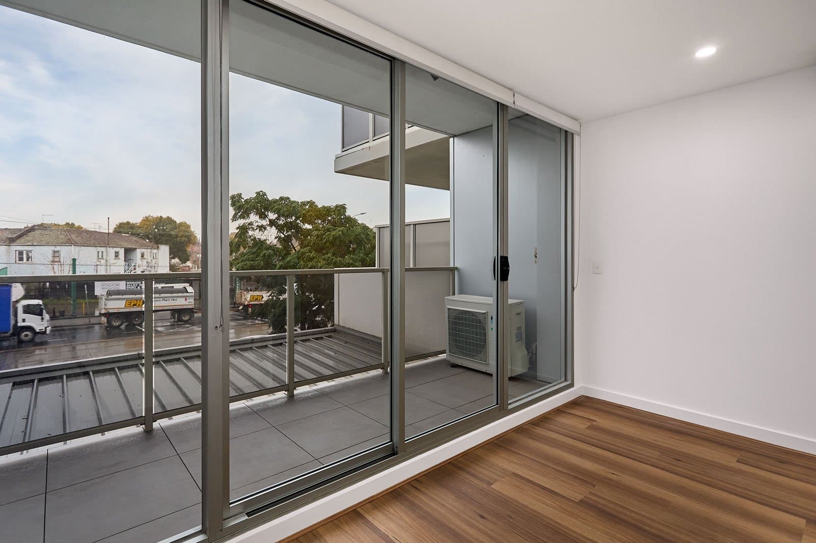 101/33-39 Racecourse Road, North Melbourne, North Melbourne - Thumbnail 3