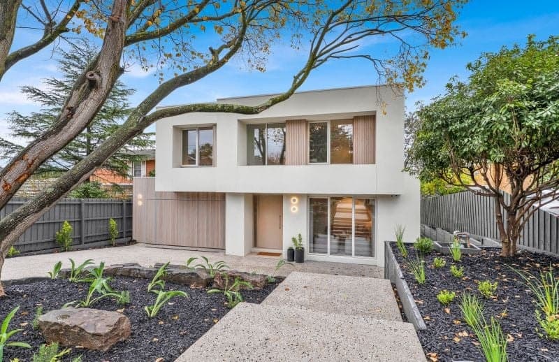 7 Jolie Vue Road, Balwyn North - Image 1