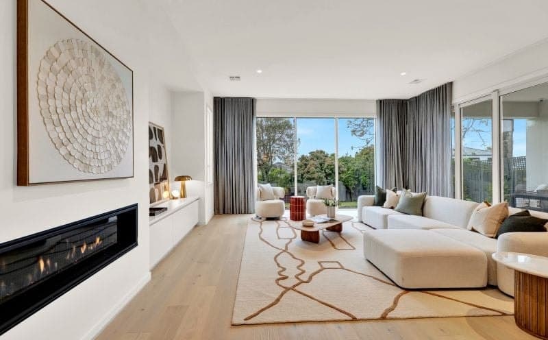 7 Jolie Vue Road, Balwyn North - Thumbnail 2