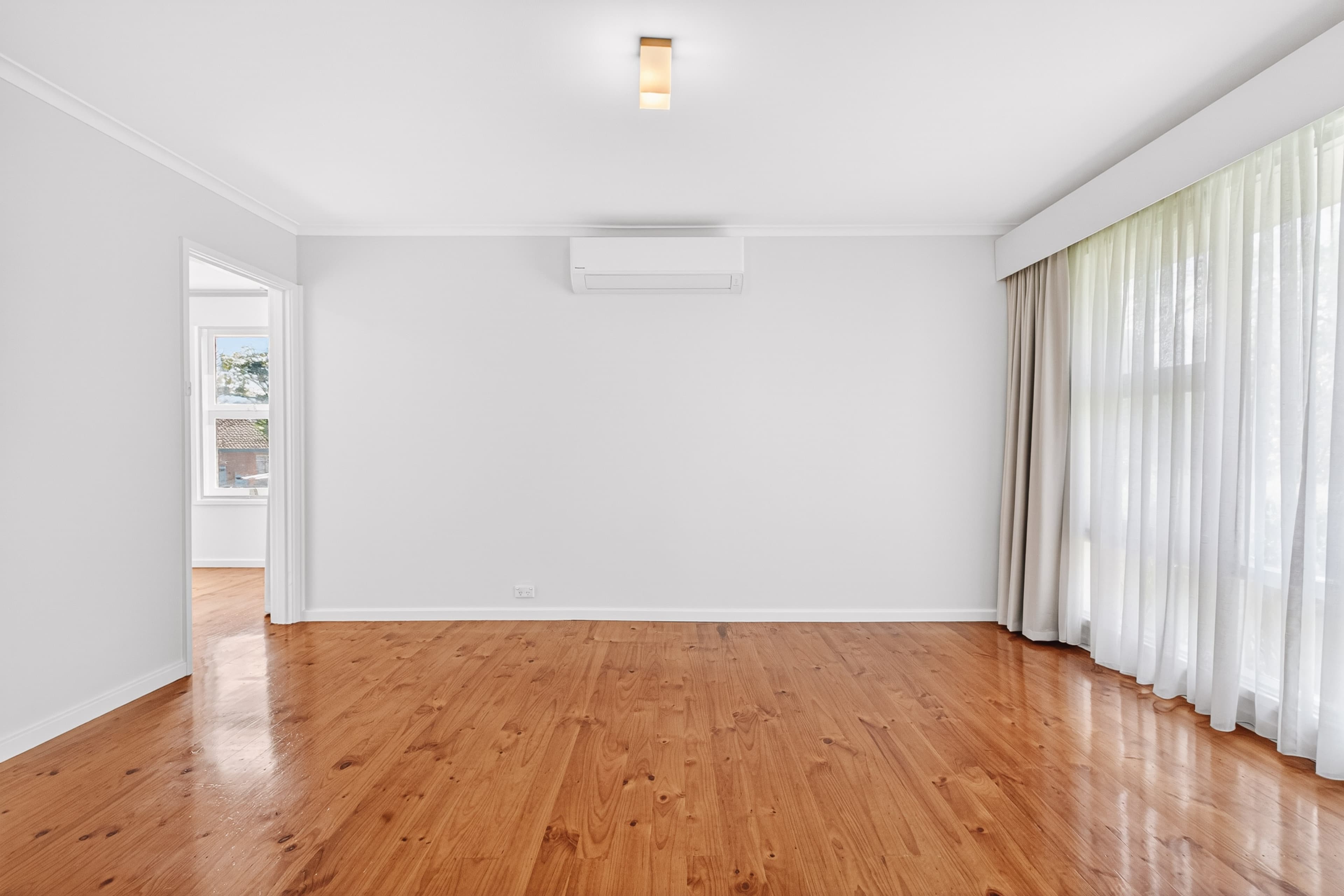 35 Ryan Street, Curtin ACT 2605, Curtin - Thumbnail 7