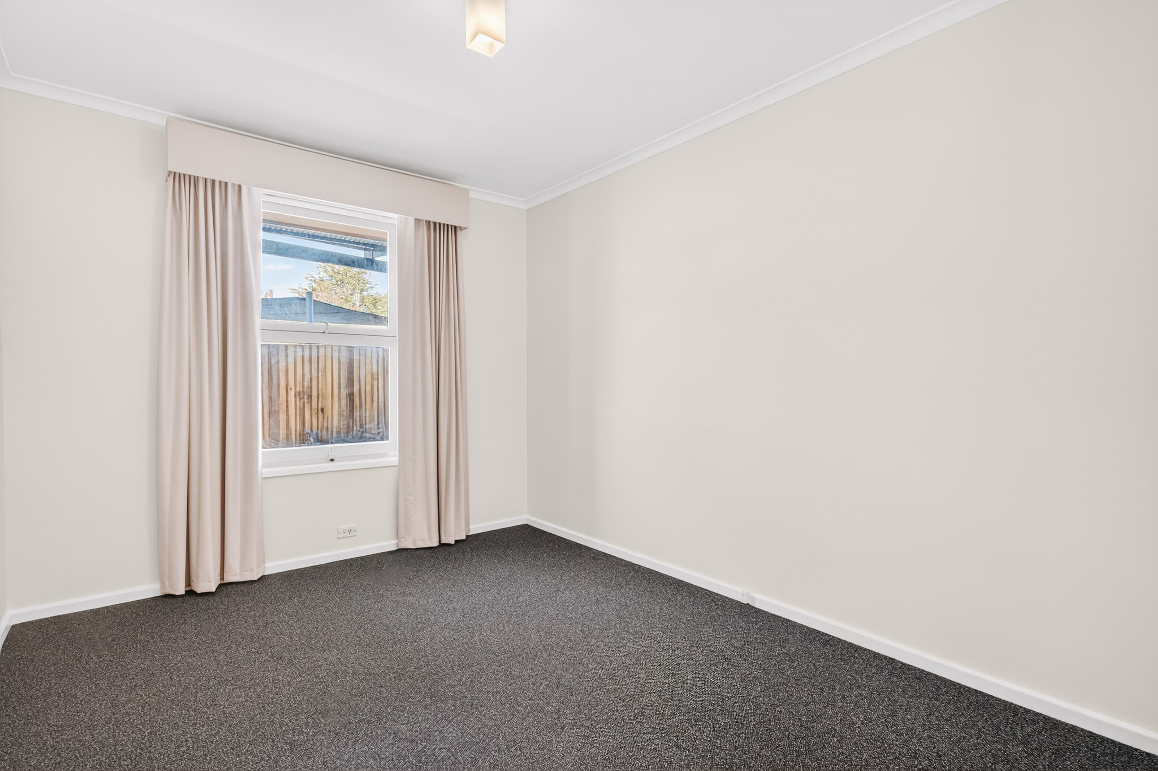 35 Ryan Street, Curtin ACT 2605, Curtin - Thumbnail 8