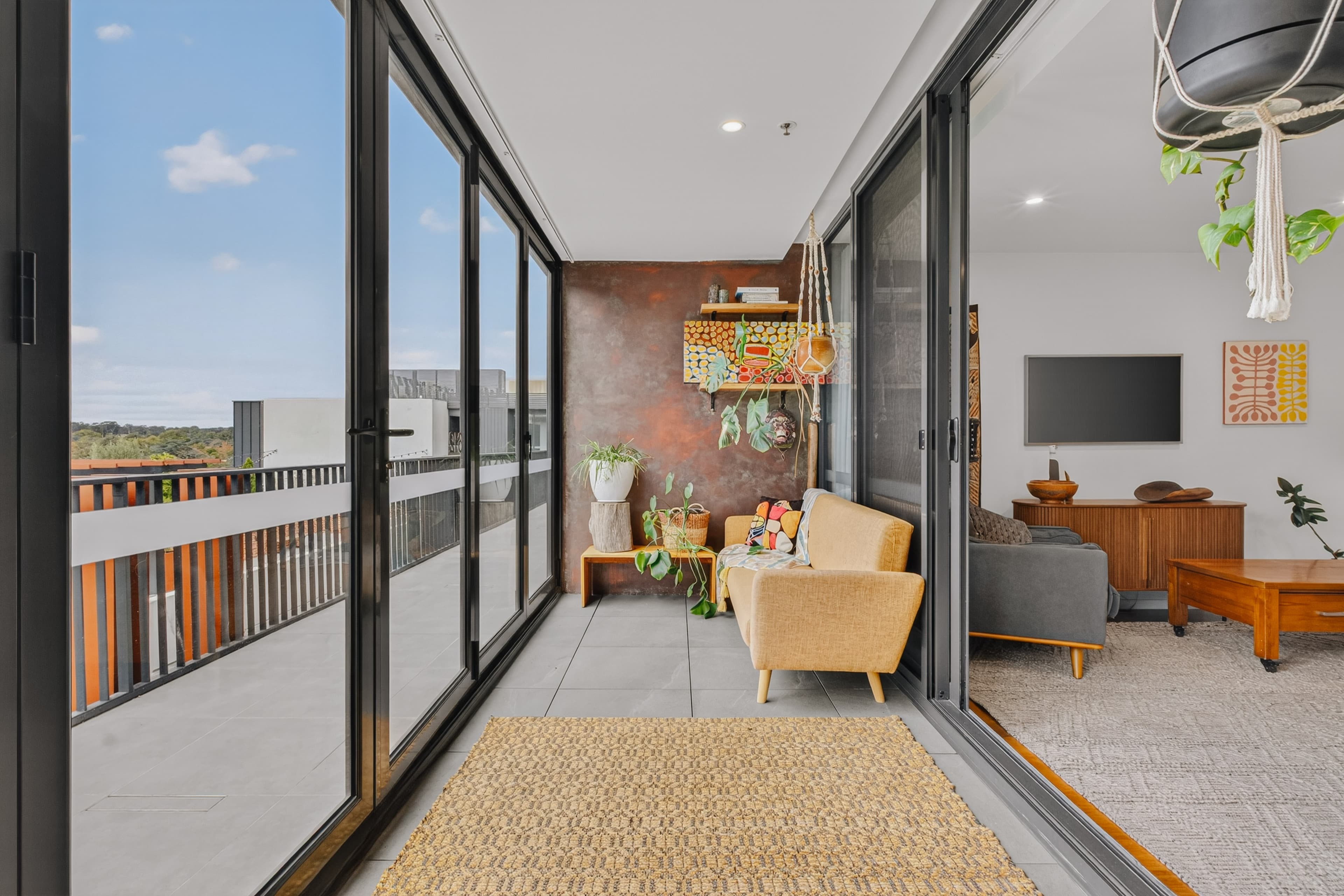 612/55 Currong Street, Braddon ACT 2612, Braddon - Thumbnail 2
