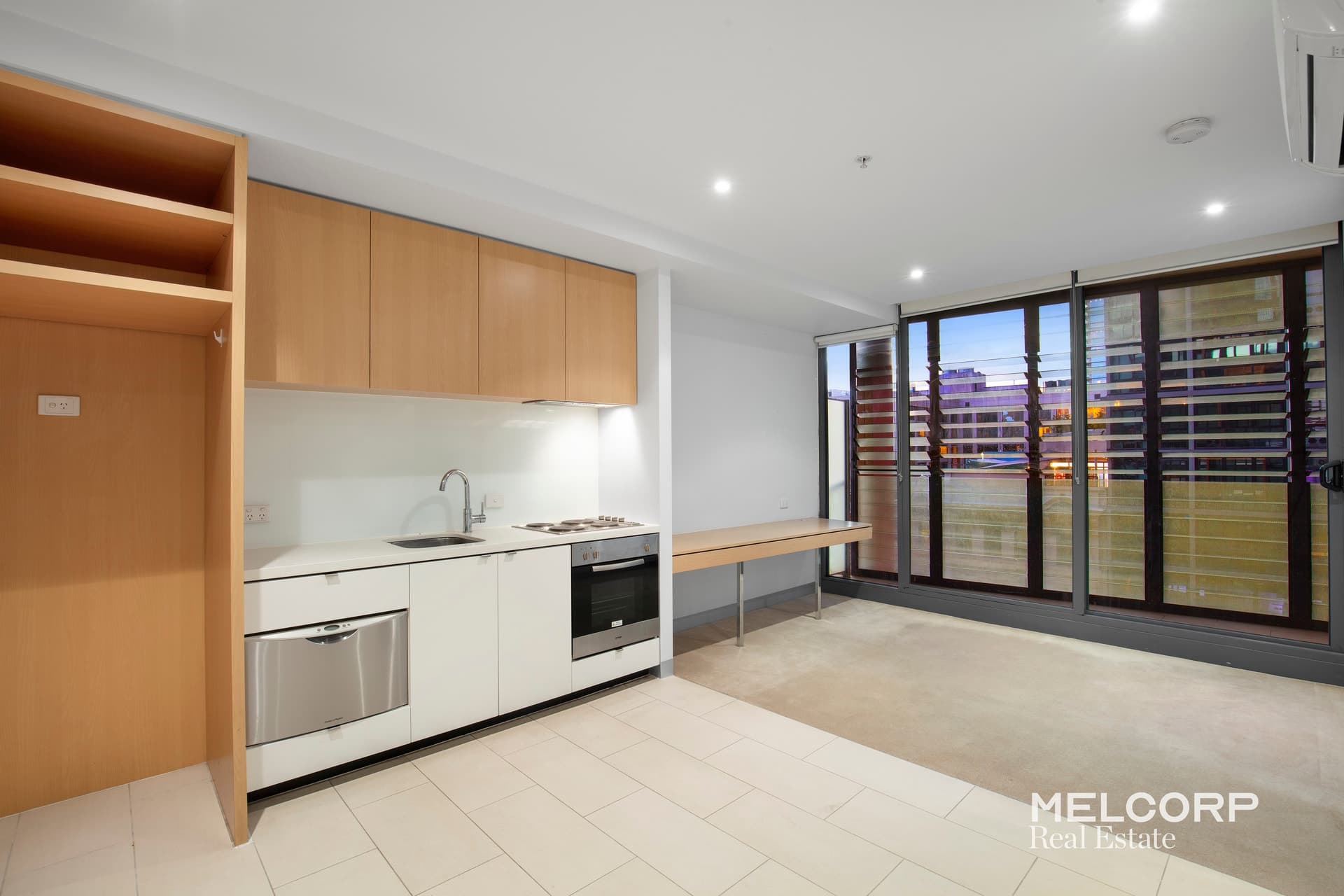 712/565 Flinders Street, Melbourne, VIC 3000, Melbourne - Thumbnail 7