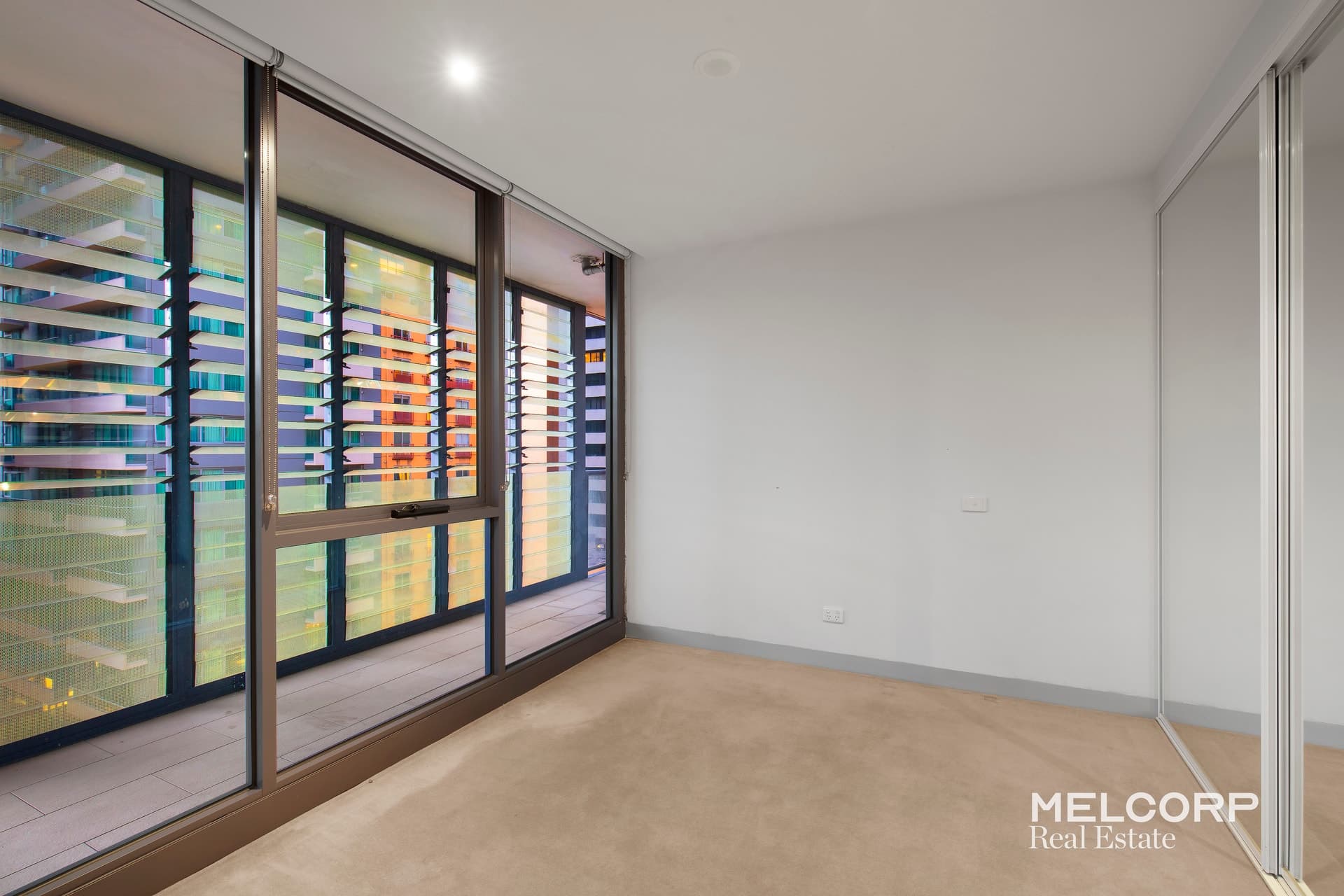712/565 Flinders Street, Melbourne, VIC 3000, Melbourne - Thumbnail 6