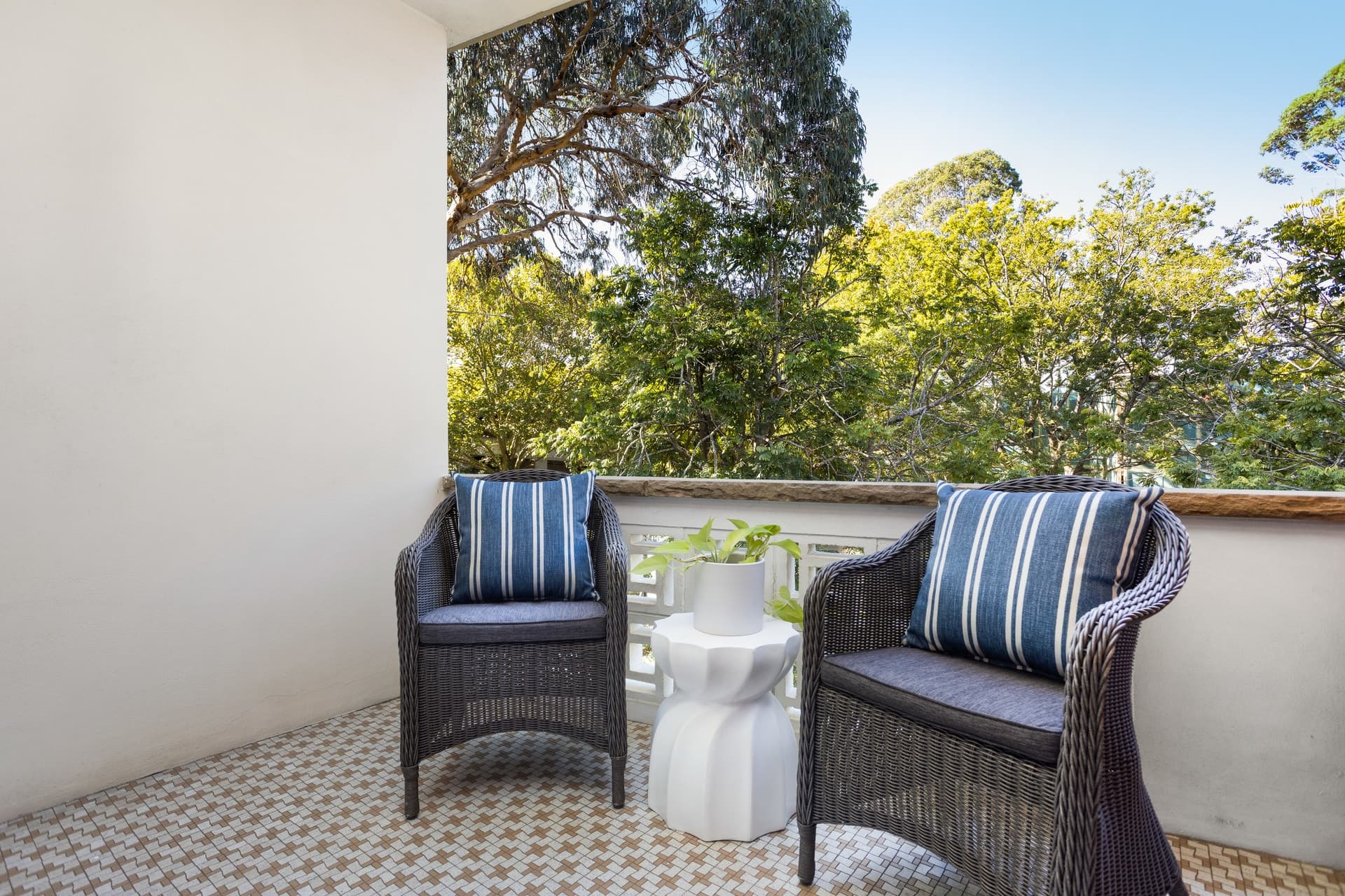 2/18-20 Henry Street, Gordon - Thumbnail 2