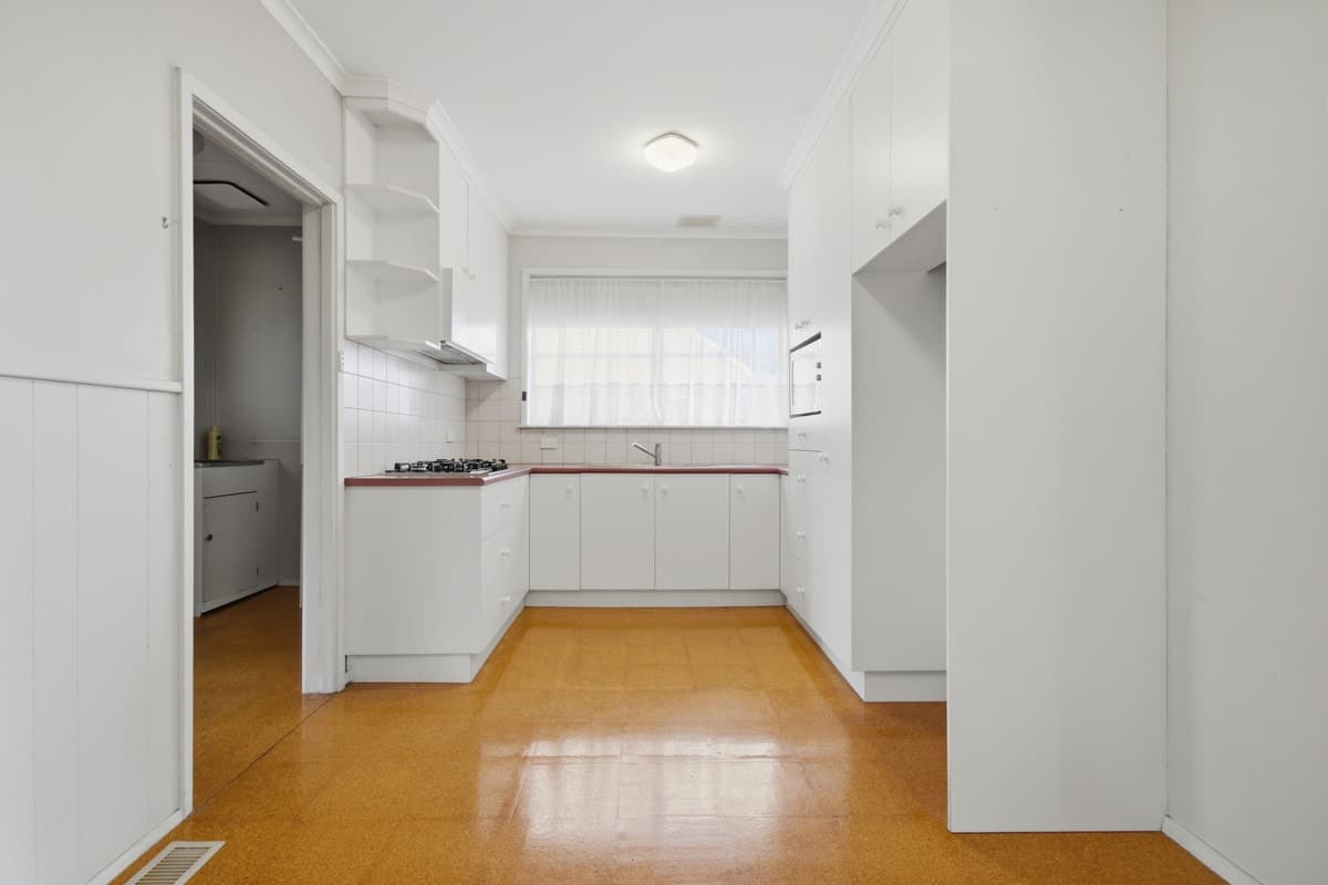 8 Howard Avenue, CHURCHILL VIC 3842, Churchill - Thumbnail 4