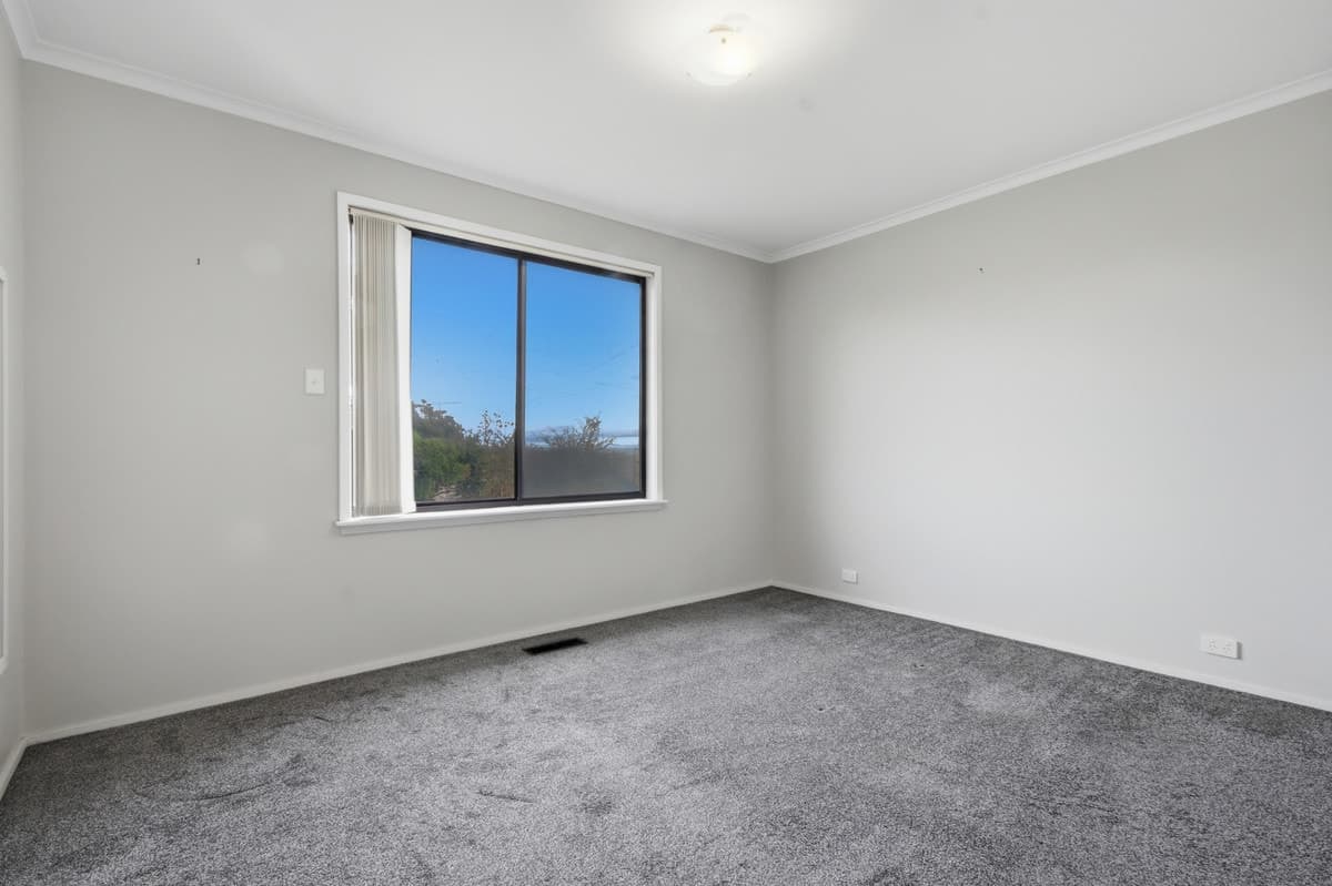 8 Howard Avenue, CHURCHILL VIC 3842, Churchill - Thumbnail 6