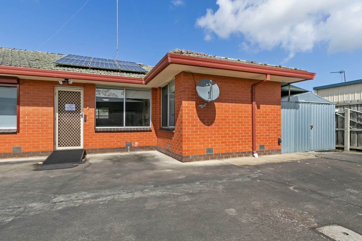 4 / 33 Hopetoun Avenue, MORWELL VIC 3840, Morwell - Thumbnail 2