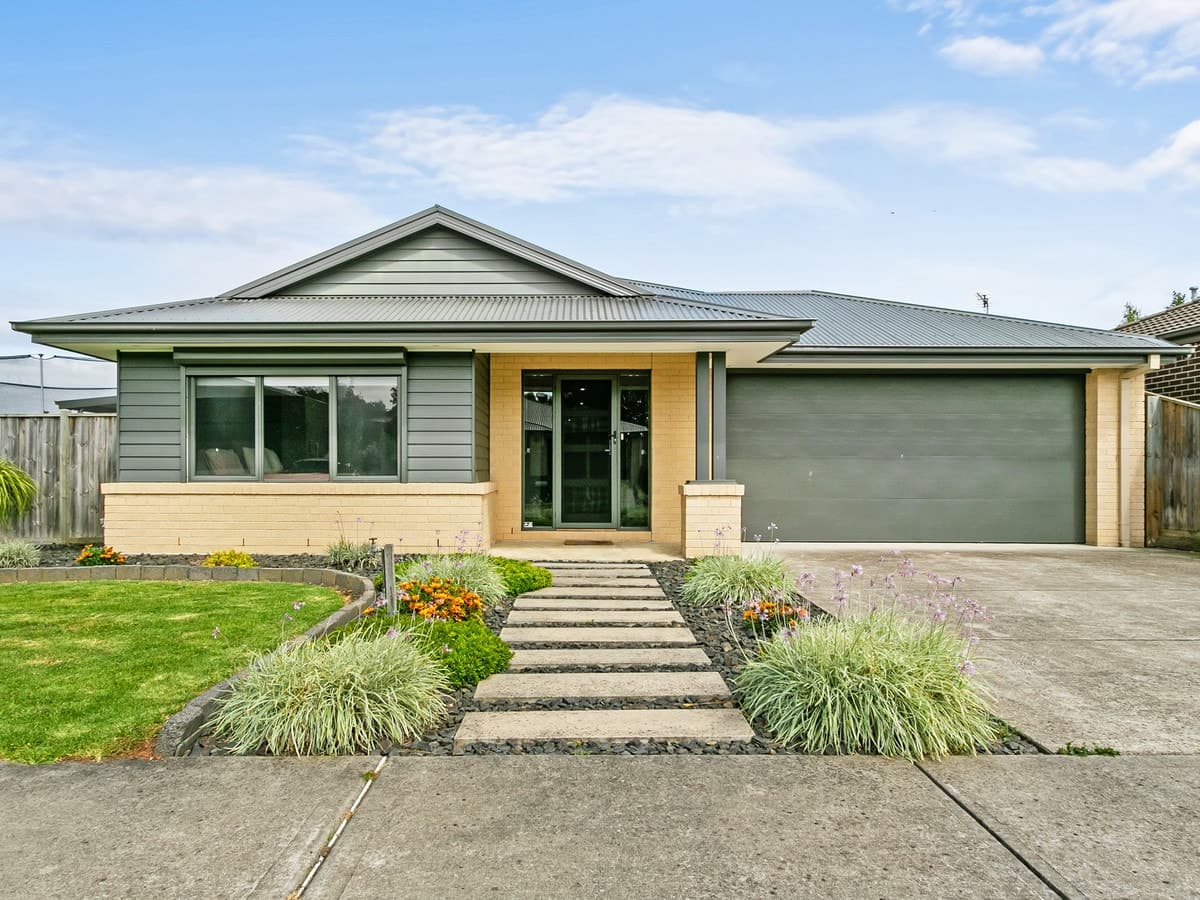 25 Sowerby Road, Morwell VIC 3840, Morwell - Image 1