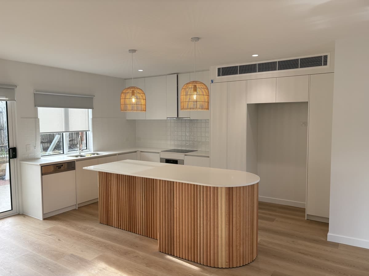 42B Hyland Street, Warrnambool VIC 3280, Warrnambool - Thumbnail 2