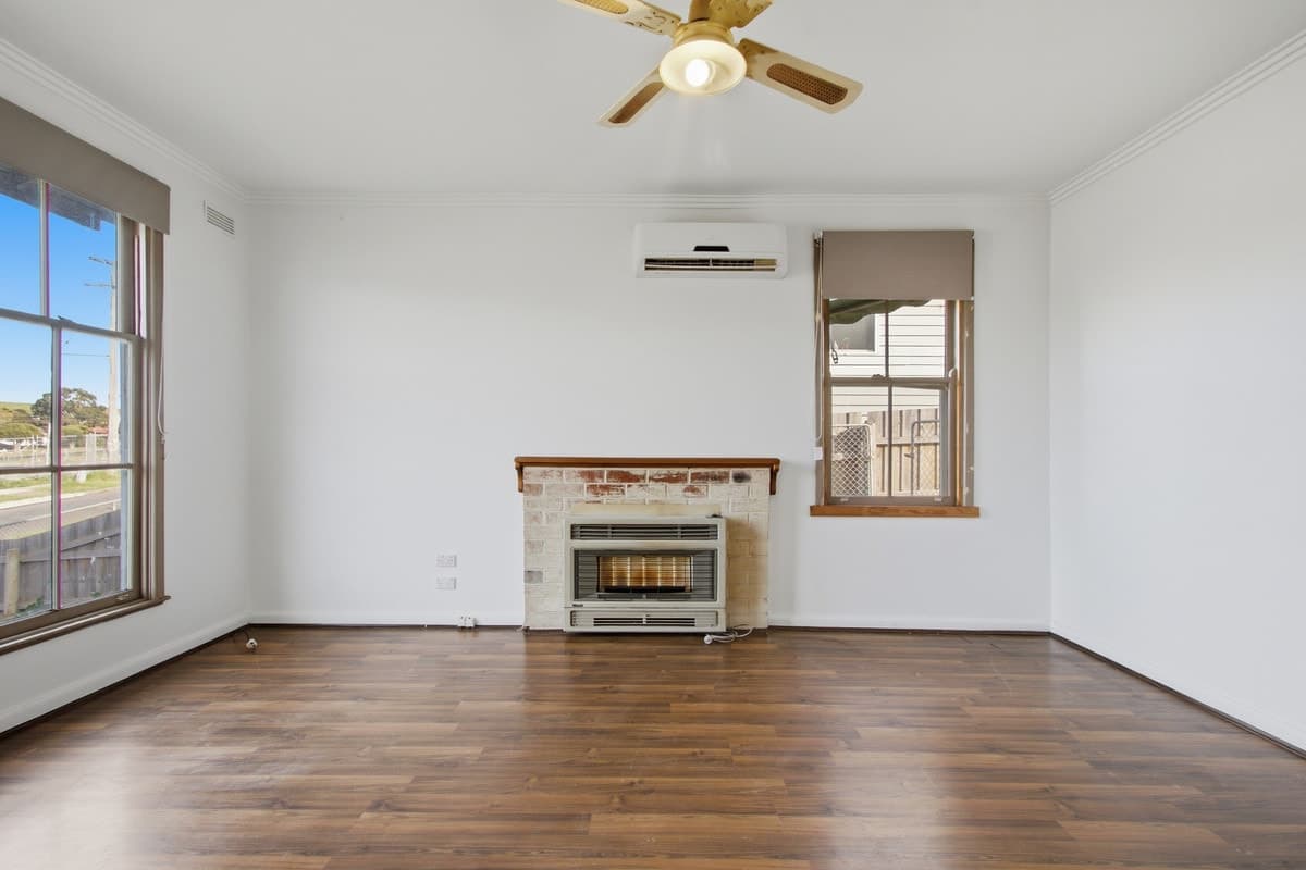 13 Alamein Street, Morwell VIC 3840, Morwell - Thumbnail 4