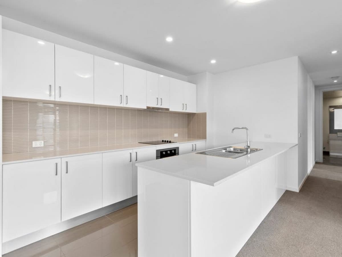 302 / 8-10 McLarty Place, GEELONG VIC 3220, Geelong - Thumbnail 2
