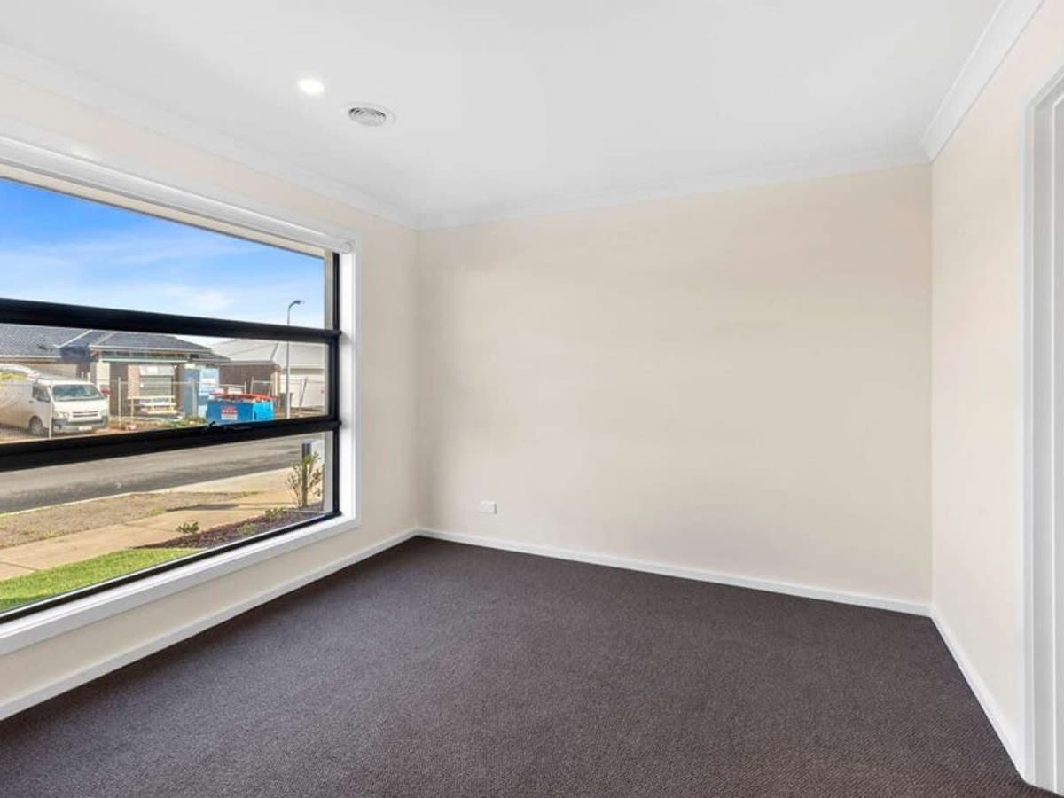 24 Kangaroo Paw Drive, LEOPOLD VIC 3224, Leopold - Thumbnail 2