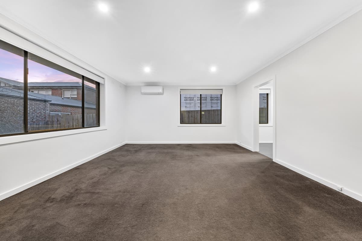 2 / 22 Montgomery Street, Heidelberg Heights VIC 3081, Heidelberg Heights - Thumbnail 2