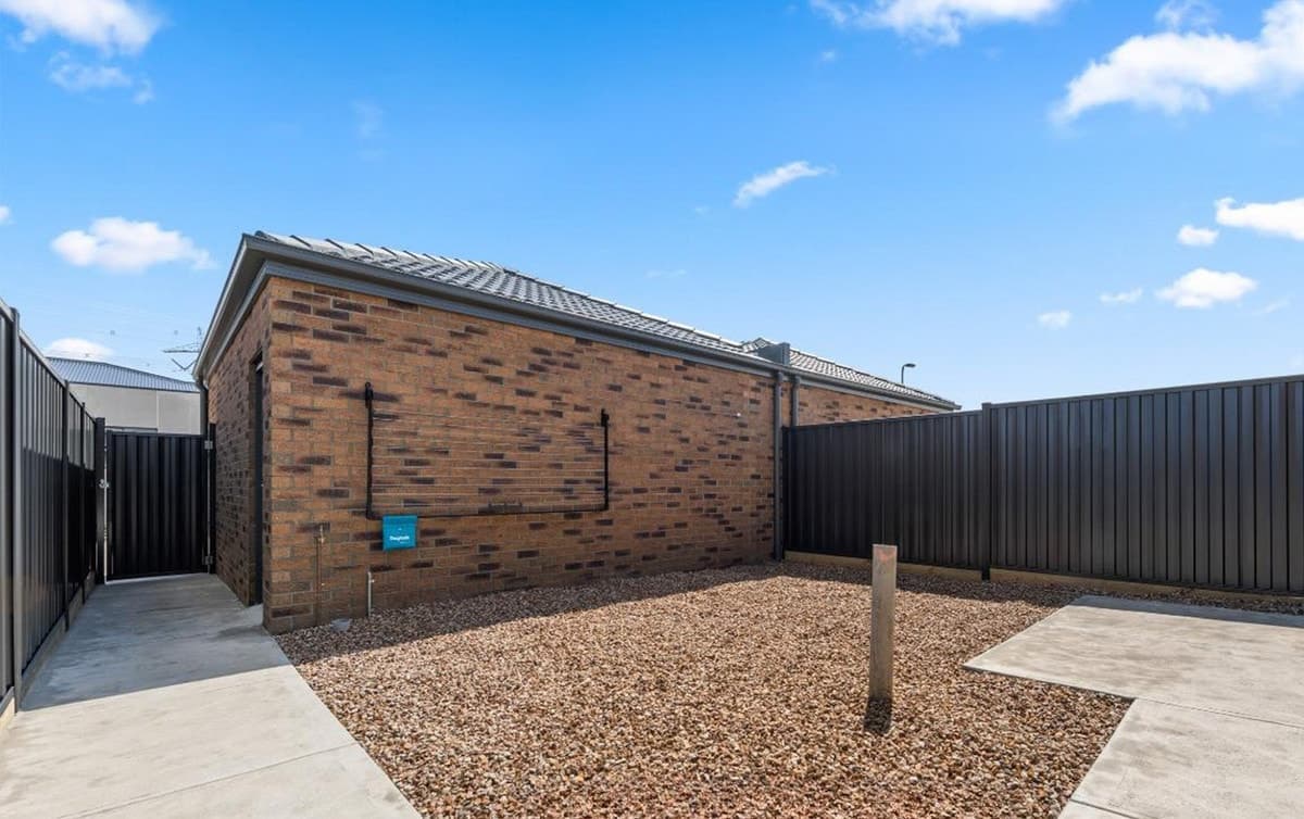 11 Woodcrest Way, Wollert VIC 3750, Wollert - Thumbnail 8