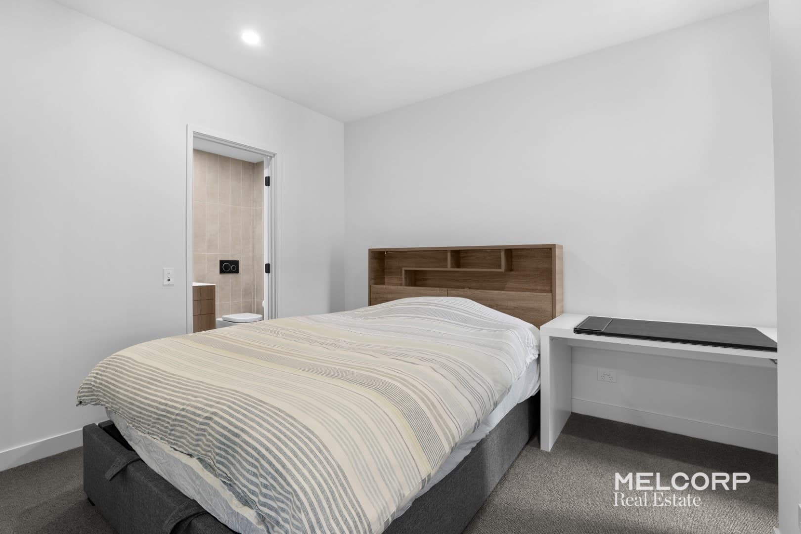 2703/864 Blackburn Road, Clayton, VIC 3168, Clayton - Thumbnail 2