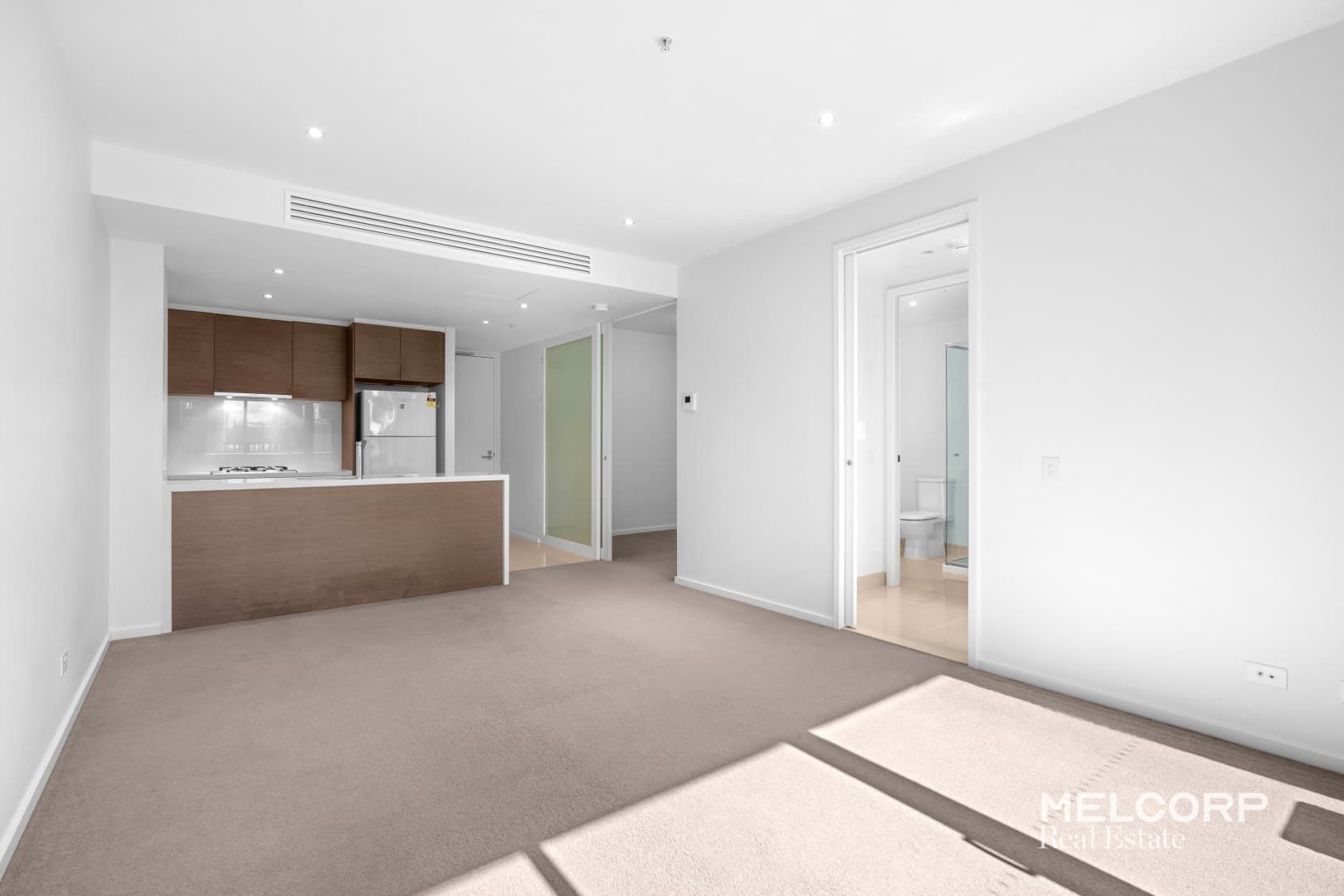 2107/318 Russell Street, Melbourne, VIC 3000, Melbourne - Thumbnail 4