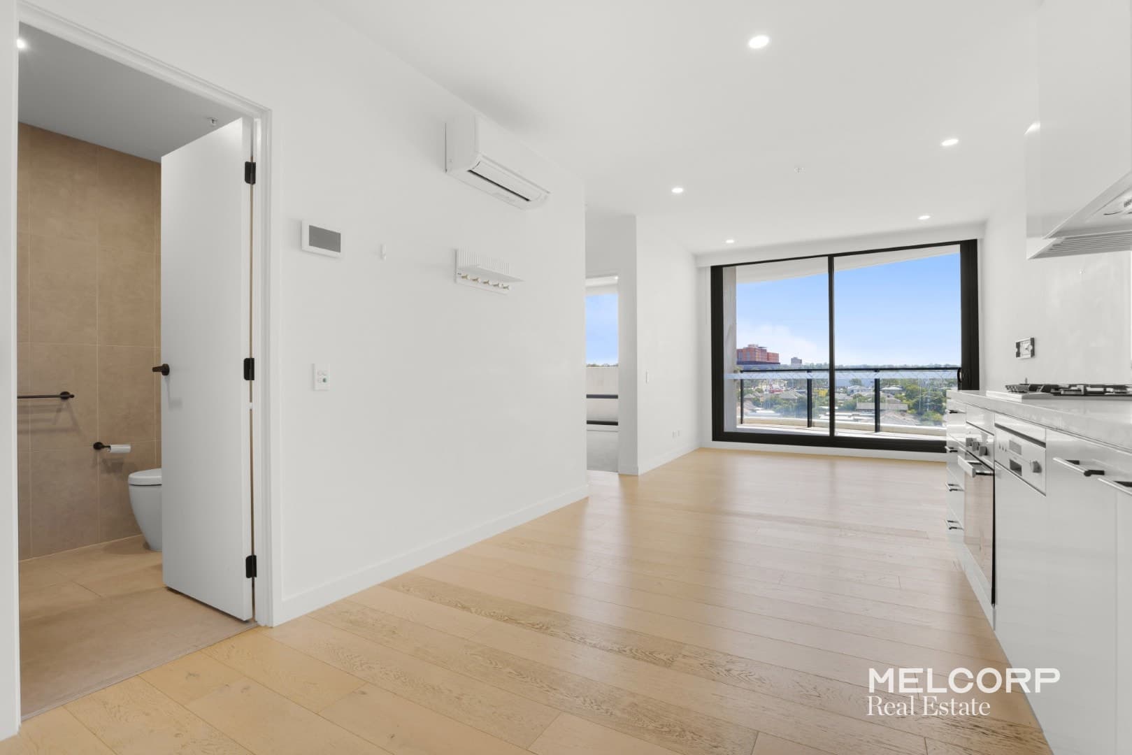 2414/864 Blackburn Road, Clayton, VIC 3168, Clayton - Thumbnail 3
