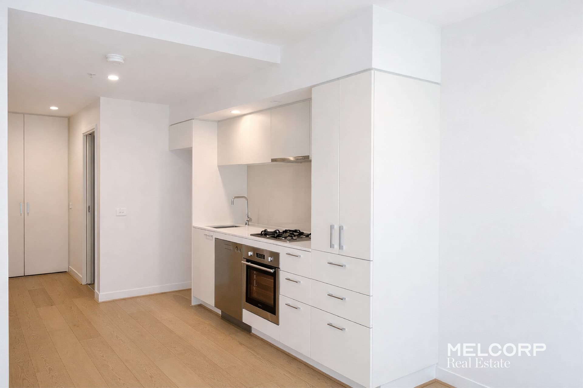 2401/36 La Trobe Street, Melbourne, VIC 3000, Melbourne - Thumbnail 5
