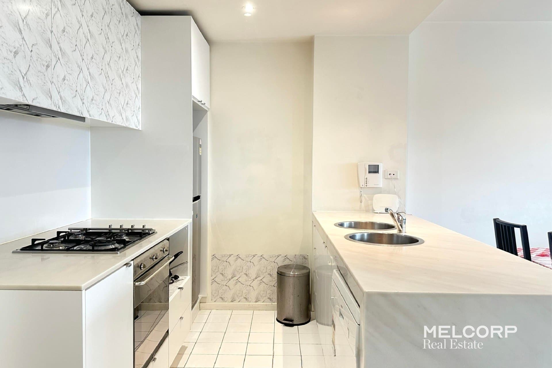 2002/620 Collins Street, Melbourne, VIC 3000, Melbourne - Thumbnail 8