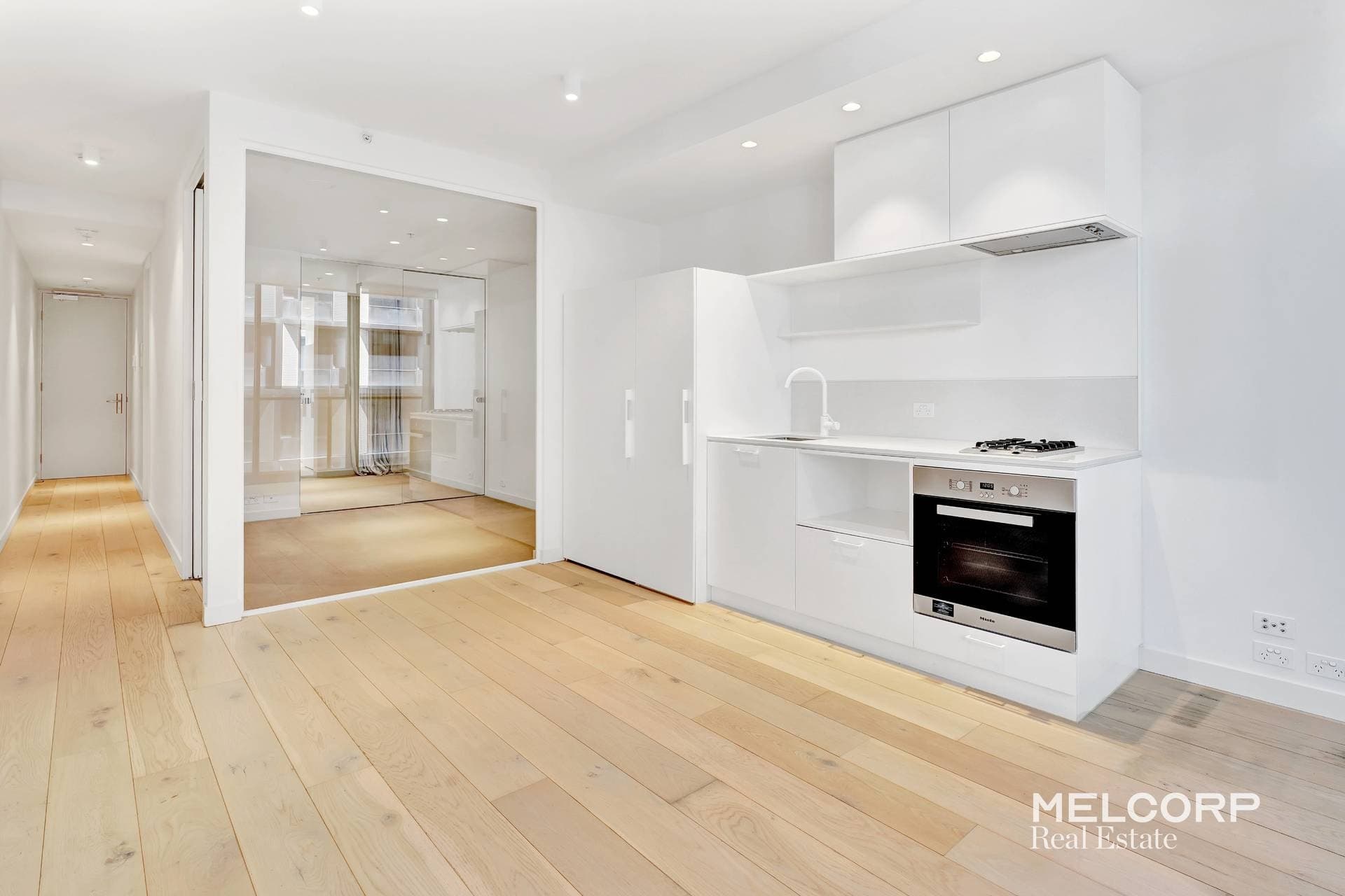 802/3-7 Claremont Street, South Yarra, VIC 3141, South Yarra - Thumbnail 4