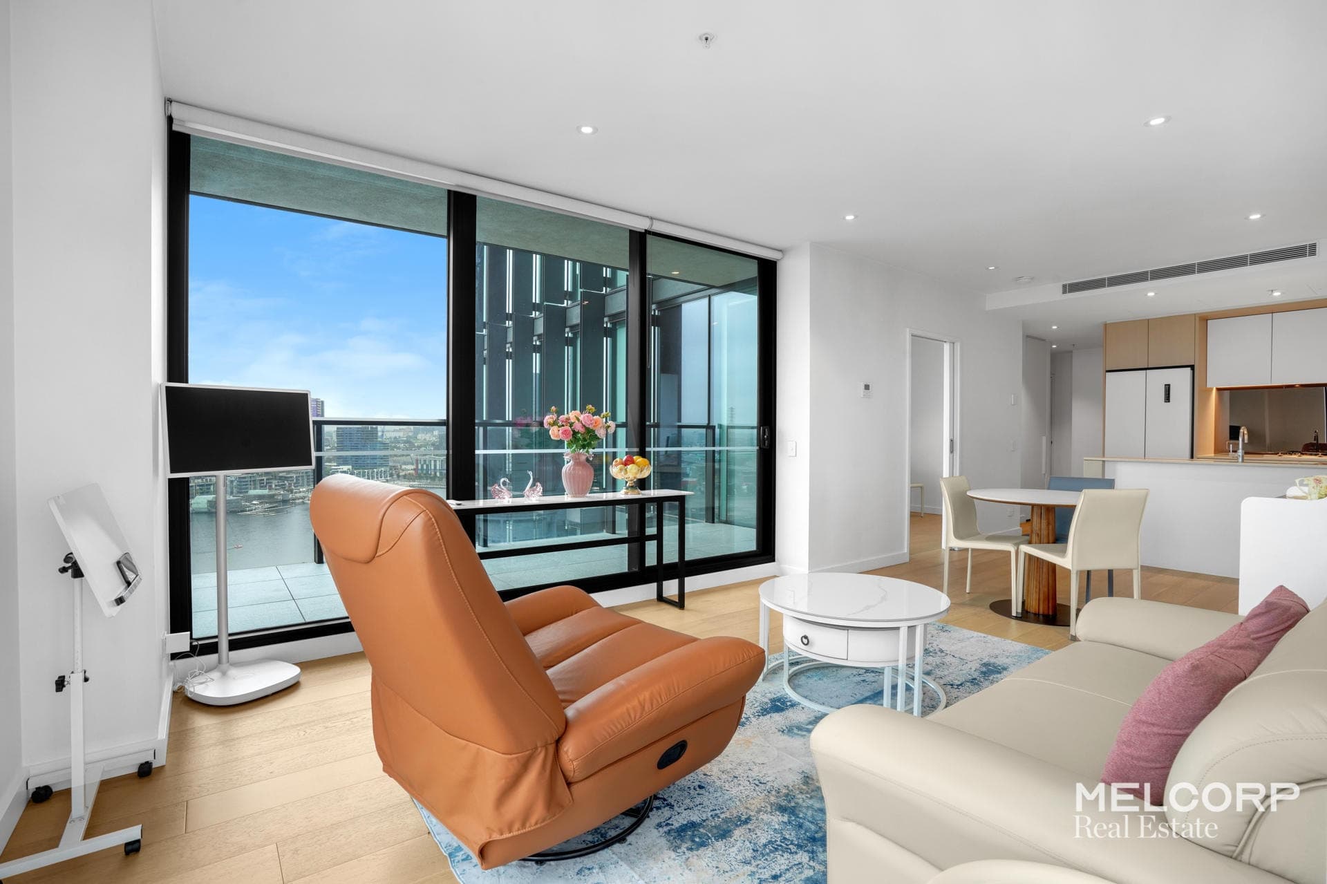 2003/915 Collins Street, Docklands, VIC 3008, Docklands - Image 1