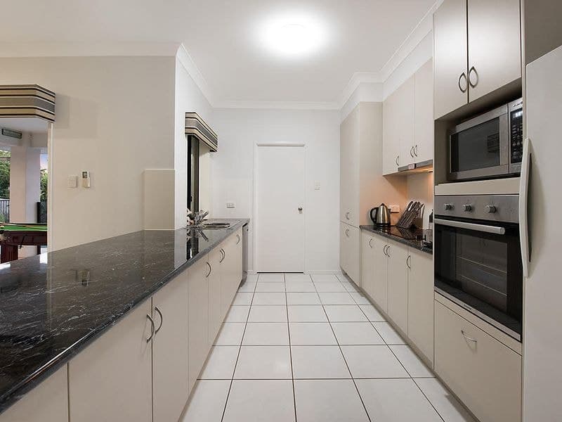 54 PETIGRAIN AVENUE, Palmwoods, Palmwoods - Thumbnail 3