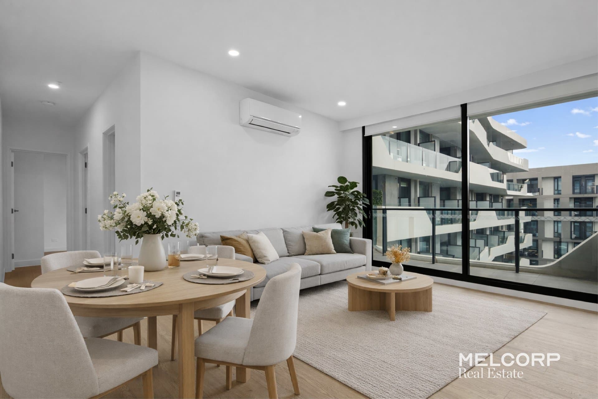 901/864 Blackburn Road, Clayton, VIC 3168, Clayton - Thumbnail 2