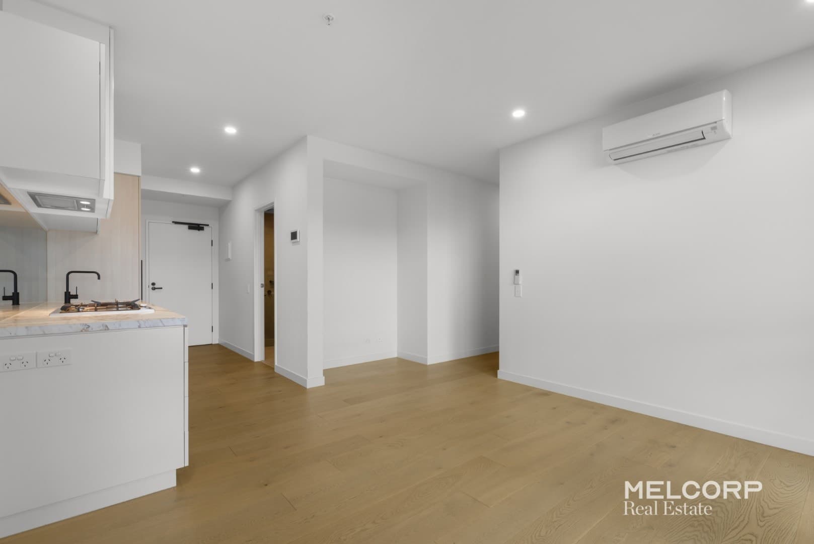 901/864 Blackburn Road, Clayton, VIC 3168, Clayton - Thumbnail 3